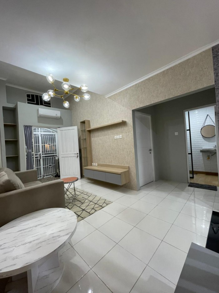 Rumah disewakan di Le Vesta Lippo Cikarang